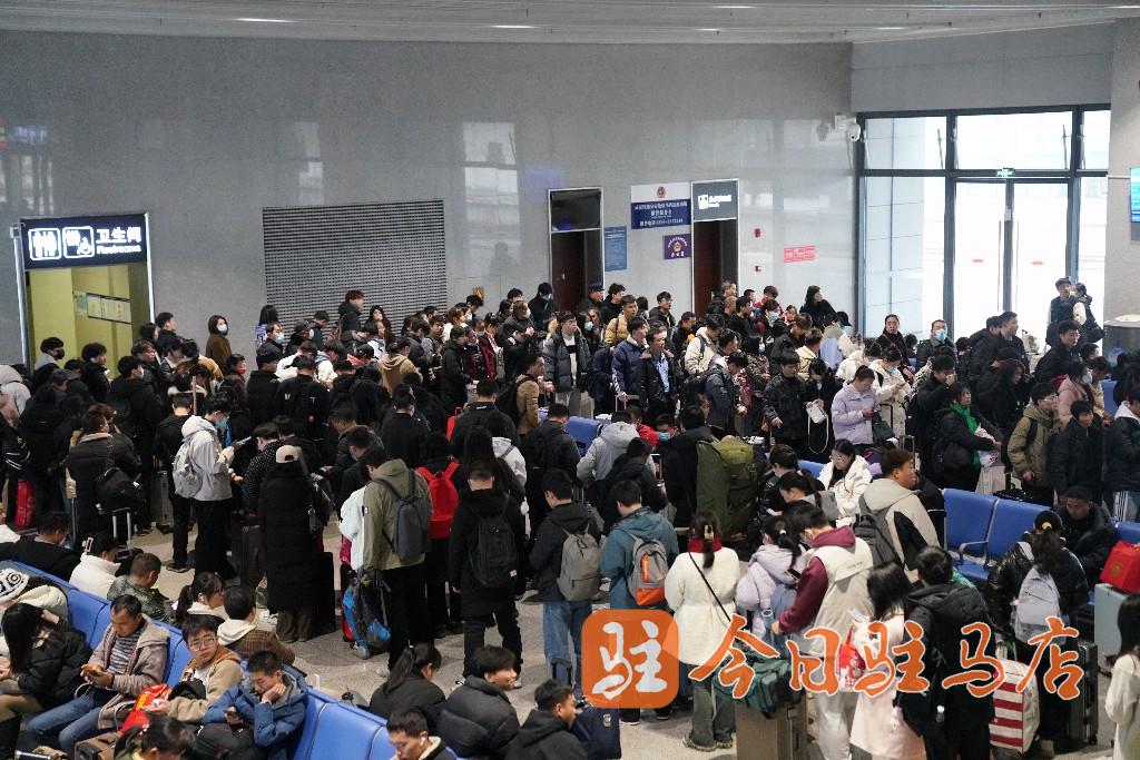 驻马店火车站加开4趟列车 覆盖北京、武昌等热门方向