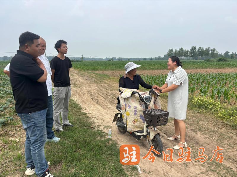 “两优一先”风采录｜王霞：脚踏泥土绽芳华
